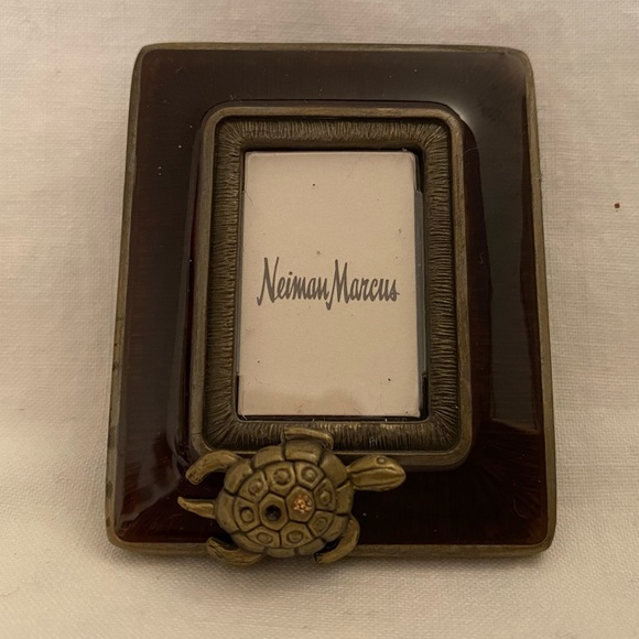 Jay Strongwater Turtle Mini Frame - Picture 3 of 6